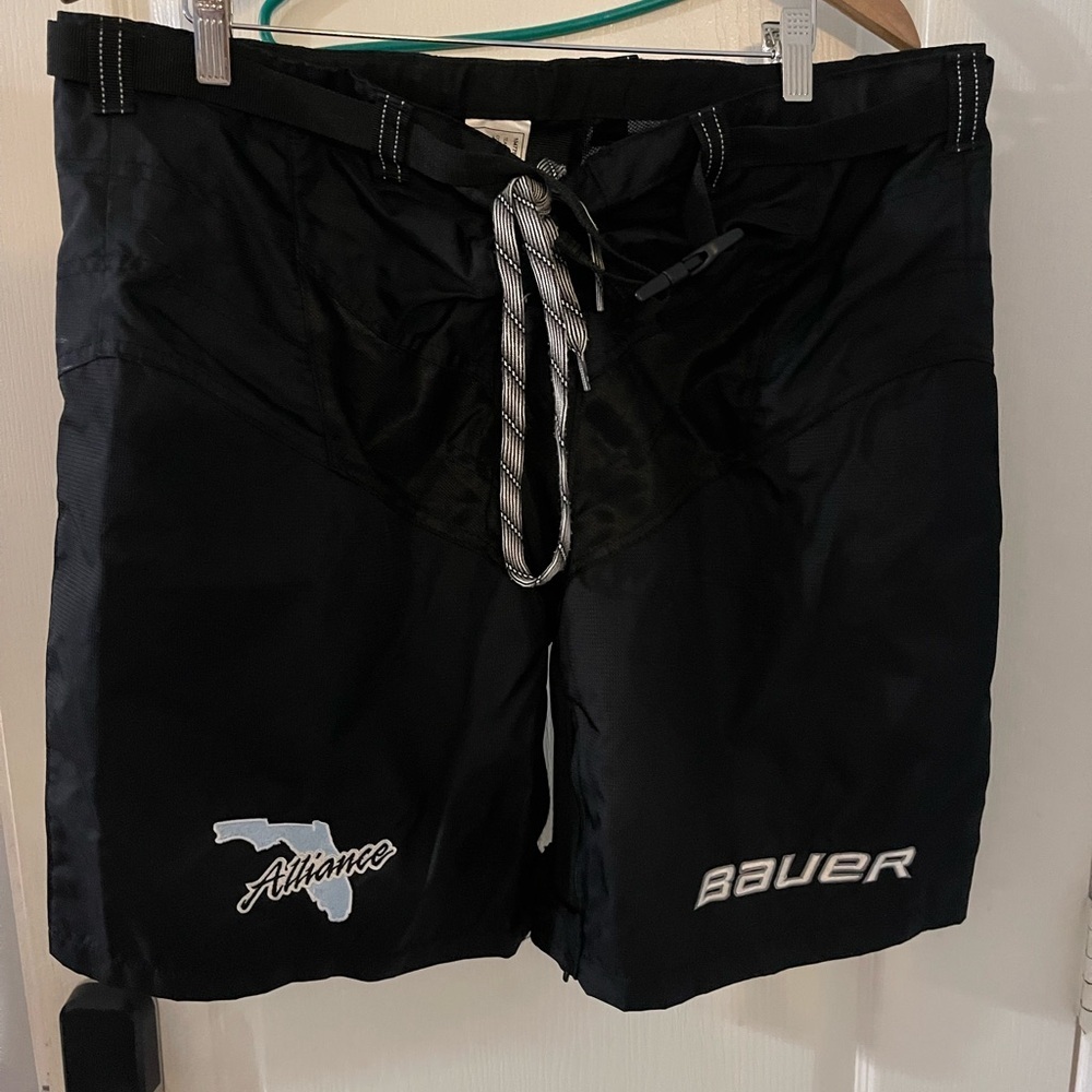 Bauer Black‎ hockey Shorts